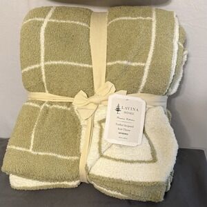 NEW Lavina Home Feather Soft‎ Throw Blanket